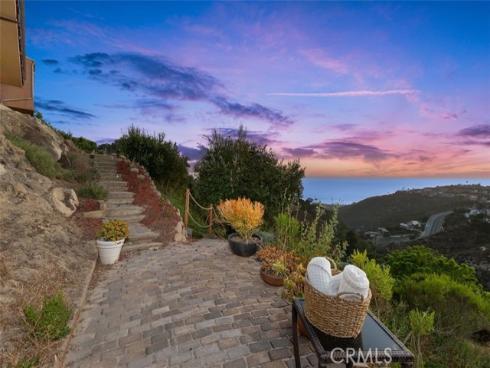 2516 Temple Hills Drive, Laguna Beach, CA
