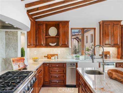 2516 Temple Hills Drive, Laguna Beach, CA