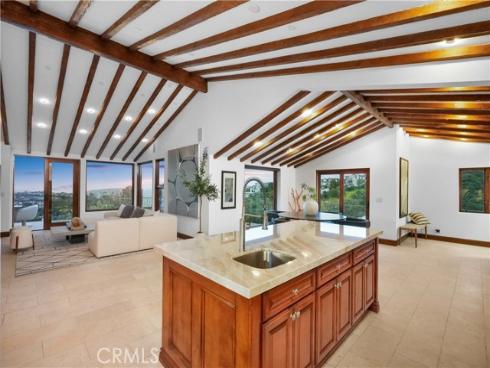 2516 Temple Hills Drive, Laguna Beach, CA