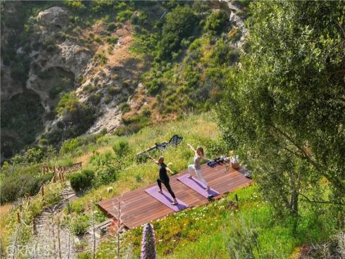 2516 Temple Hills Drive, Laguna Beach, CA