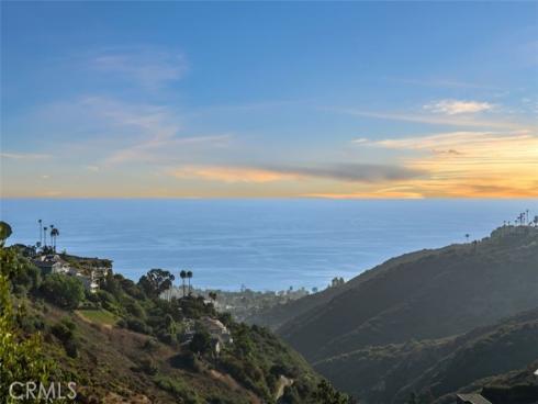 2516 Temple Hills Drive, Laguna Beach, CA