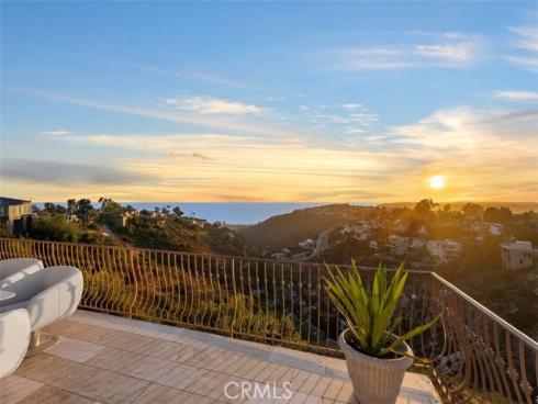 2516 Temple Hills Drive, Laguna Beach, CA