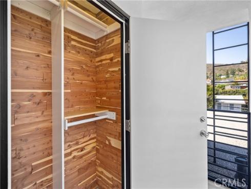 428 Cypress Drive , Laguna Beach, CA