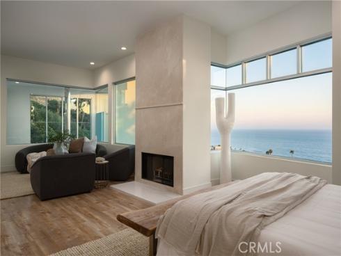 468 Ashton Drive, Laguna Beach, CA