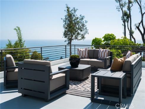 468 Ashton Drive, Laguna Beach, CA