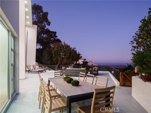 468 Ashton Drive, Laguna Beach, CA