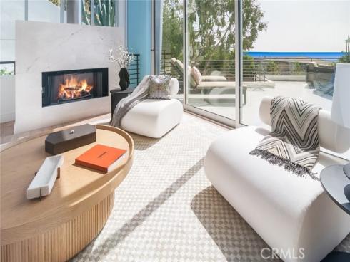 468 Ashton Drive, Laguna Beach, CA