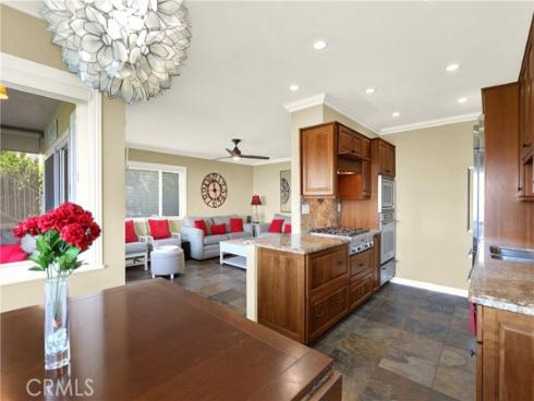 21692 Ocean Vista D Drive, Laguna Beach, CA