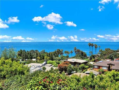 21692 Ocean Vista D Drive, Laguna Beach, CA