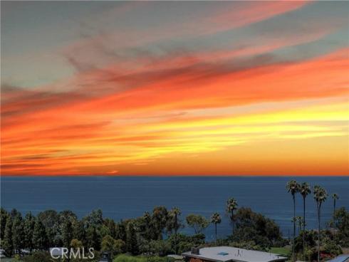 21692 Ocean Vista D Drive, Laguna Beach, CA