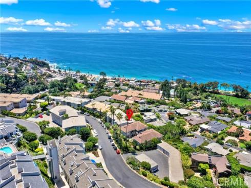 21692 Ocean Vista D Drive, Laguna Beach, CA