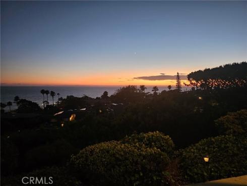 21692 Ocean Vista D Drive, Laguna Beach, CA