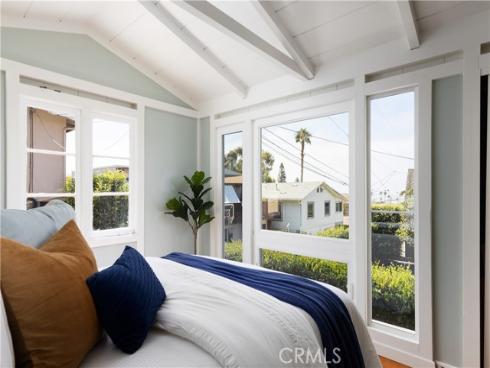 425 Monterey Drive, Laguna Beach, CA