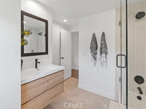 1056  Madison   Place, Laguna Beach, CA