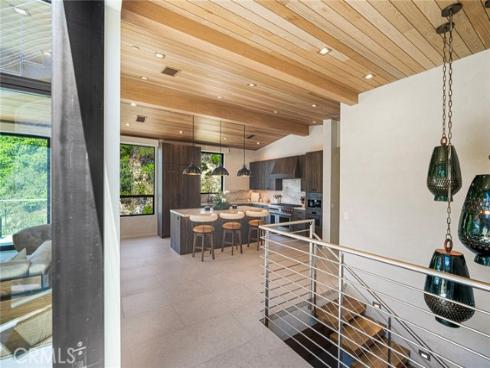 702  Diamond  , Laguna Beach, CA