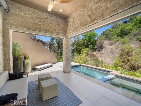 702  Diamond  , Laguna Beach, CA