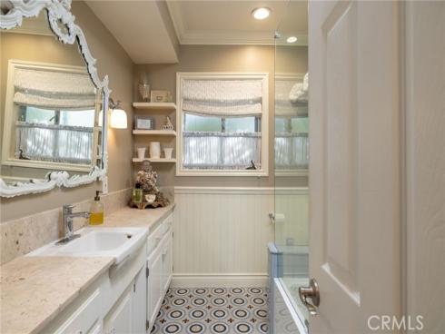 255 Cypress 2 Drive, Laguna Beach, CA