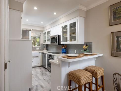 255 Cypress 2 Drive, Laguna Beach, CA