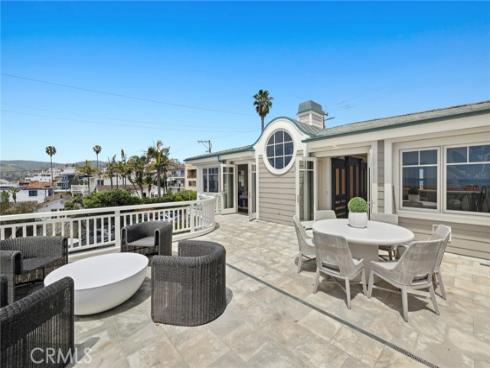 111 Brooks , Laguna Beach, CA