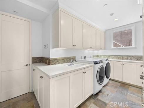 111 Brooks , Laguna Beach, CA