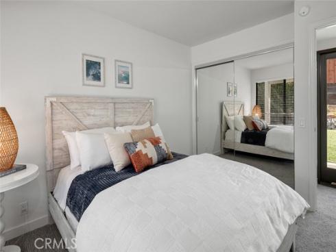 933 Meadowlark Drive, Laguna Beach, CA