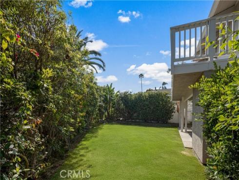 933 Meadowlark Drive, Laguna Beach, CA