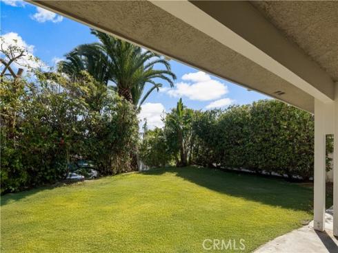 933 Meadowlark Drive, Laguna Beach, CA