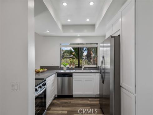 933 Meadowlark Drive, Laguna Beach, CA