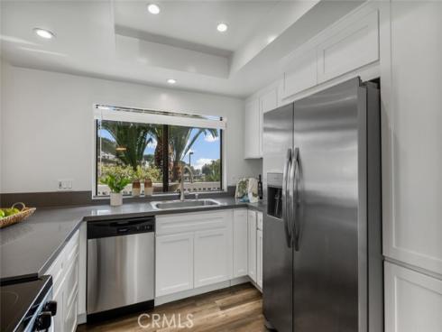933 Meadowlark Drive, Laguna Beach, CA