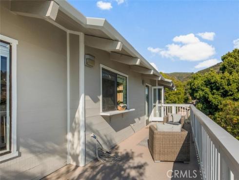 933 Meadowlark Drive, Laguna Beach, CA
