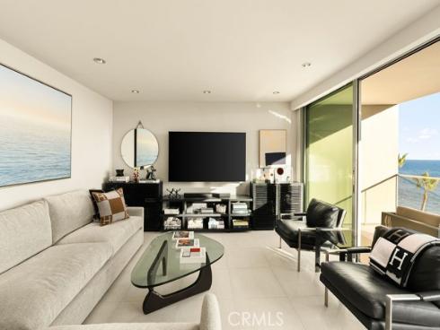 1585 S Coast  66  Highway, Laguna Beach, CA