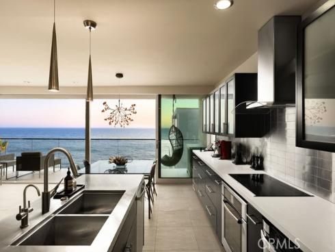 1585 S Coast  66  Highway, Laguna Beach, CA