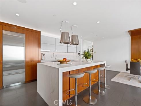 1088 Del Mar Avenue, Laguna Beach, CA