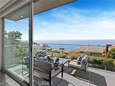 1088 Del Mar Avenue, Laguna Beach, CA