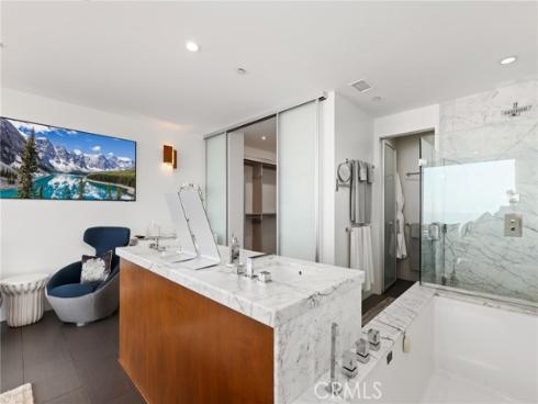 1088 Del Mar Avenue, Laguna Beach, CA