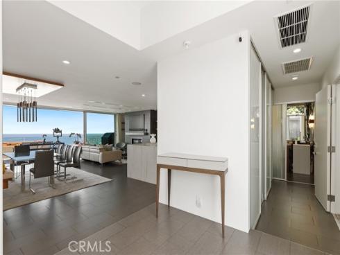 1088 Del Mar Avenue, Laguna Beach, CA