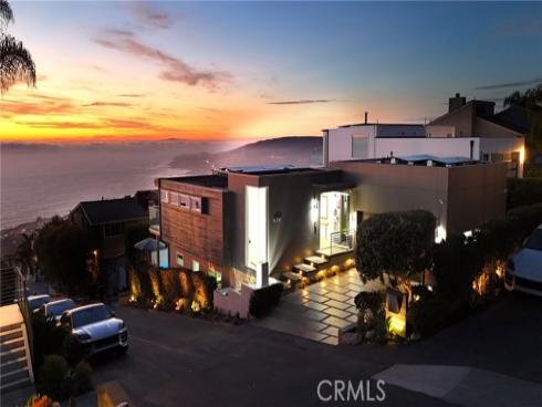 1088 Del Mar Avenue, Laguna Beach, CA