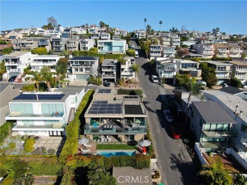 1088 Del Mar Avenue, Laguna Beach, CA