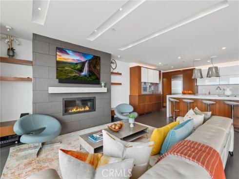 1088 Del Mar Avenue, Laguna Beach, CA