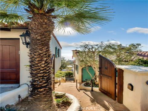 802 Rembrandt Drive, Laguna Beach, CA