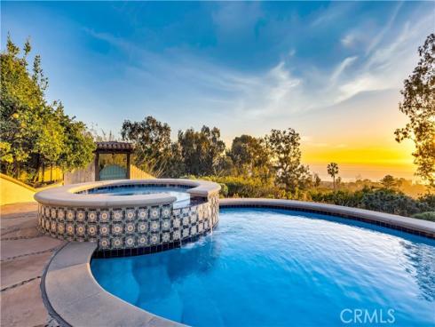 802  Rembrandt   Drive, Laguna Beach, CA