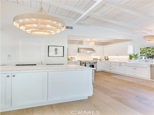 802 Rembrandt Drive, Laguna Beach, CA