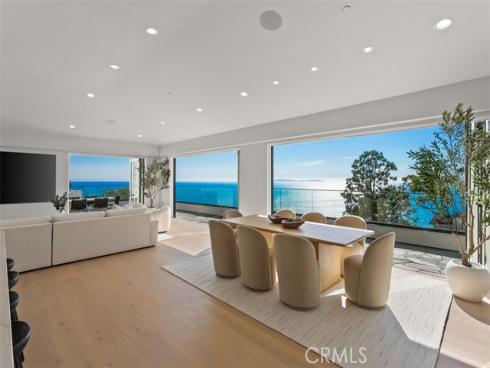 31 N Vista De Catalina  , Laguna Beach, CA