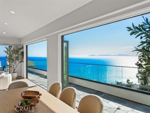 31 N Vista De Catalina  , Laguna Beach, CA