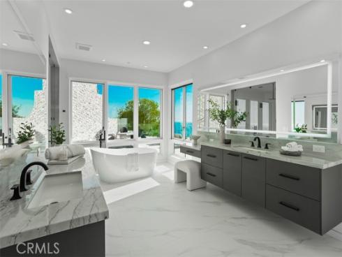 31 N Vista De Catalina  , Laguna Beach, CA