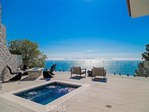 31 N Vista De Catalina  , Laguna Beach, CA