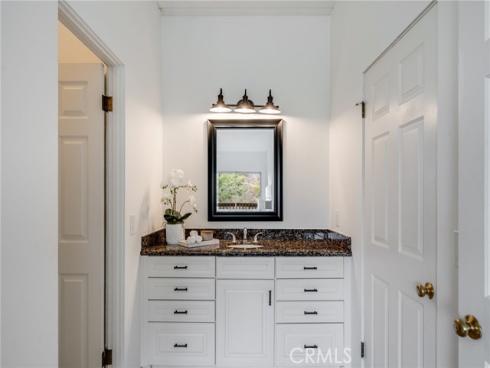 1214  Anacapa   Way, Laguna Beach, CA