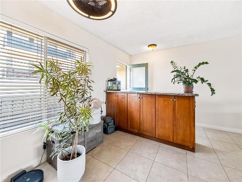 240  Moss  8  Street, Laguna Beach, CA