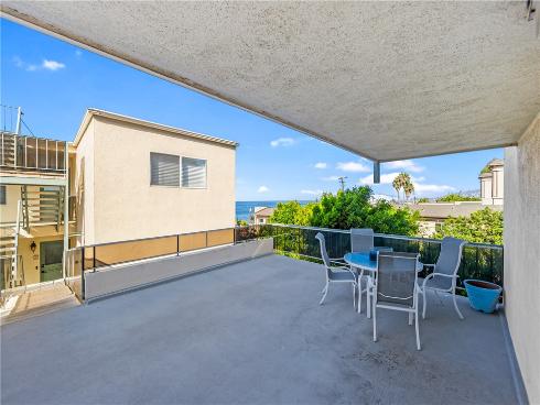 240  Moss  8  Street, Laguna Beach, CA