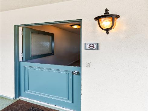 240  Moss  8  Street, Laguna Beach, CA